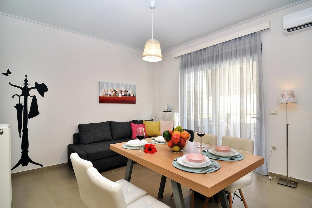 New Apartment Near The Beach. Chania  Buitenkant foto