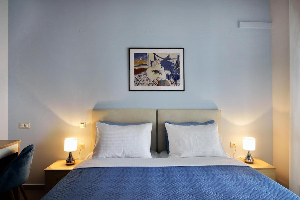 New Apartment Near The Beach. Chania  Buitenkant foto