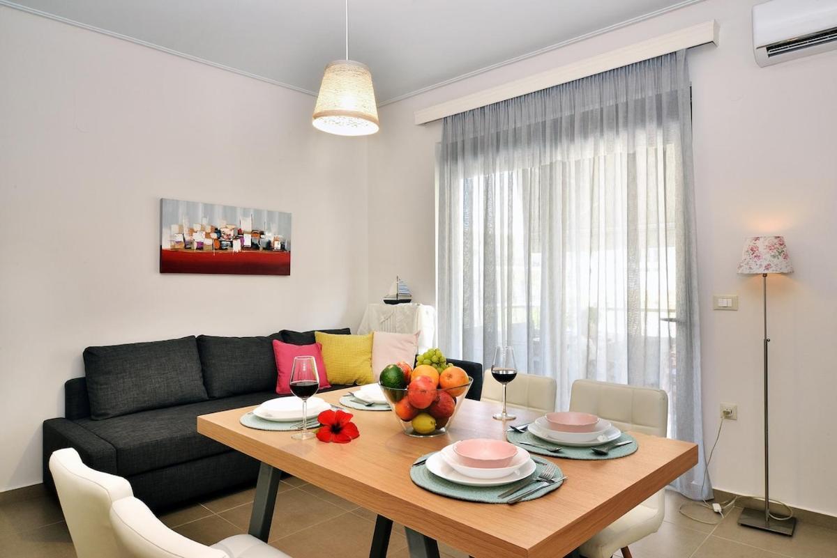 New Apartment Near The Beach. Chania  Buitenkant foto