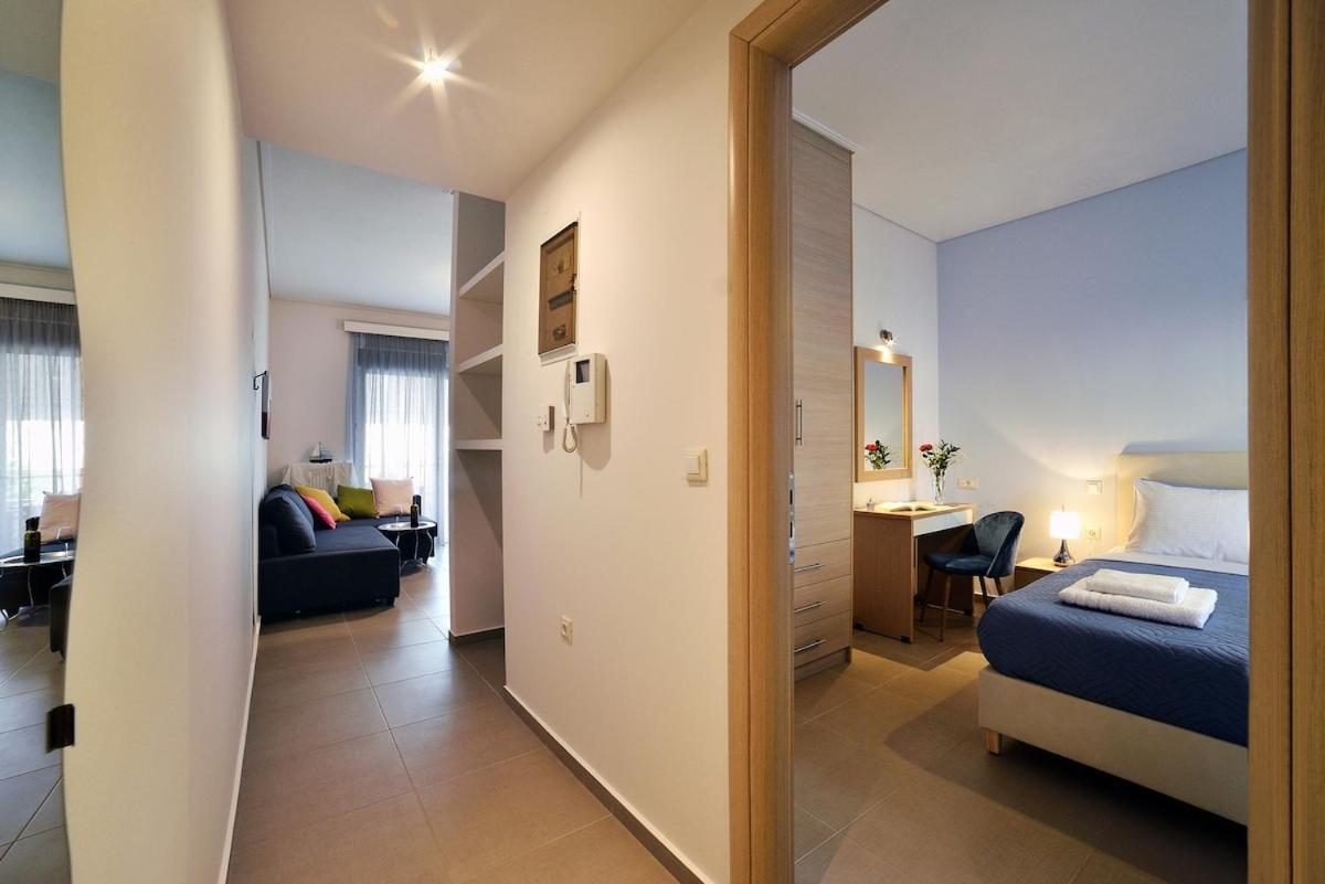 New Apartment Near The Beach. Chania  Buitenkant foto
